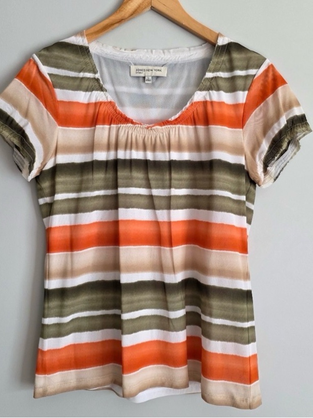 Jones New York striped T Shirt Size Large